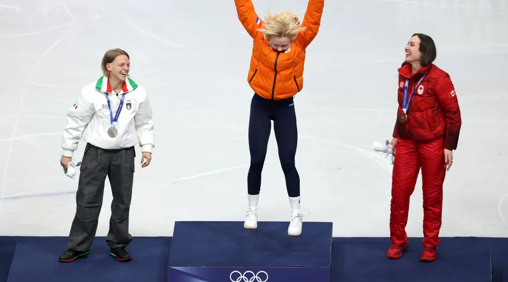 الهولندية زاندرا فيلزيبوير تحرز الميدالية الذهبية (إ.ب.أ)