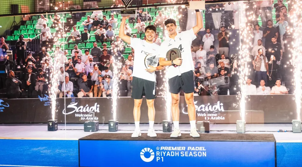 حاملا اللقب أرتورو كويلو وأجوستين تابيا فرضا هيمنتهما على الساحة العالمية (موسم الرياض)