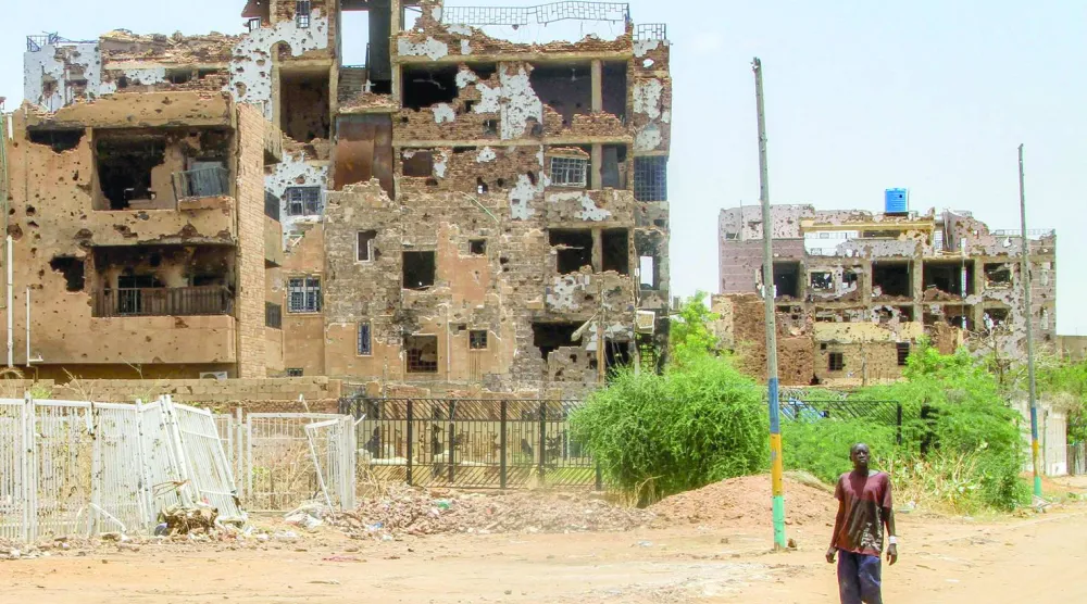 حرب السودان الدائرة منذ أبريل 2023 تسببت في دمار كبير للبلاد (أ.ف.ب)