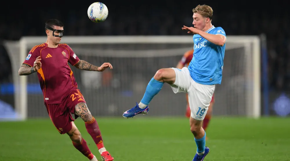 نابولي خطف التعادل من ضيفه روما (د.ب.أ)