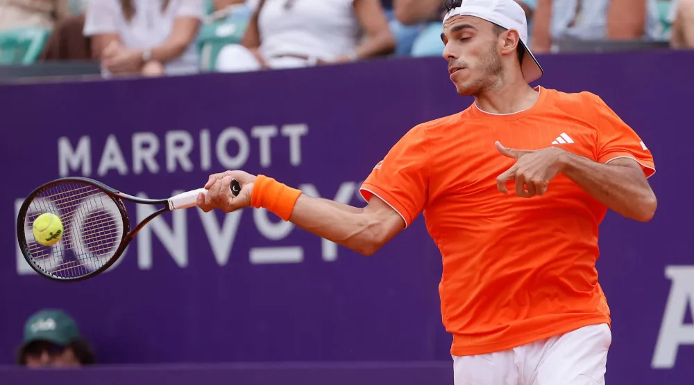 الأرجنتيني فرانسيسكو سيروندولو (إ.ب.أ)