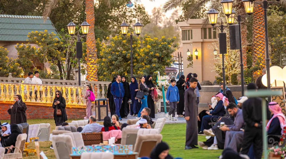 شهدت مختلف المناطق كثافة عالية في أعداد الزوار من داخل السعودية وخارجها (موسم الرياض)