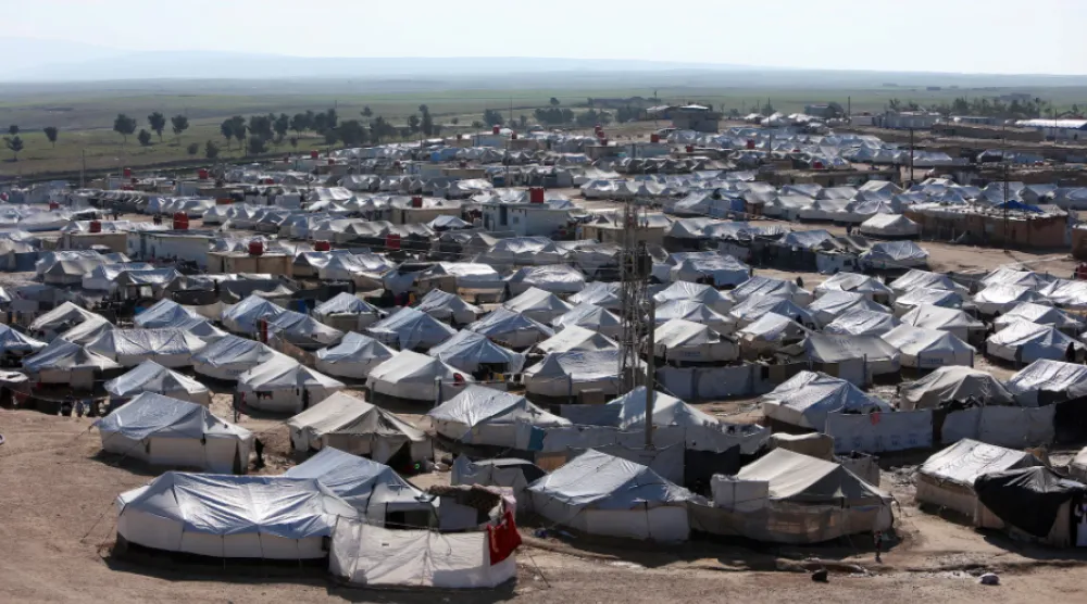 لقطة عامة لمخيم الهول في محافظة الحسكة بسوريا (رويترز)
