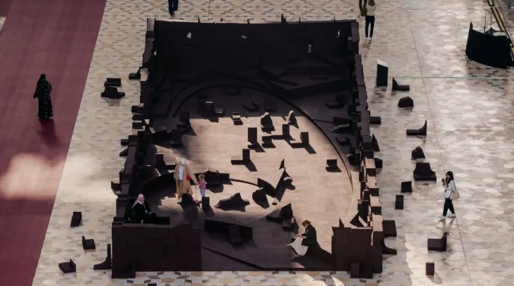 عمل "مجلس العشاق" لسمية فالي (آرت بازل)