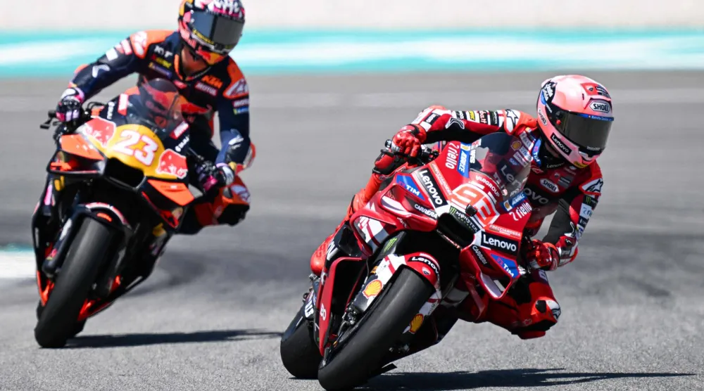 سينتقل سباق جائزة أستراليا الكبرى ضمن بطولة العالم للدراجات النارية إلى أديليد اعتباراً من العام المقبل (أ.ف.ب)