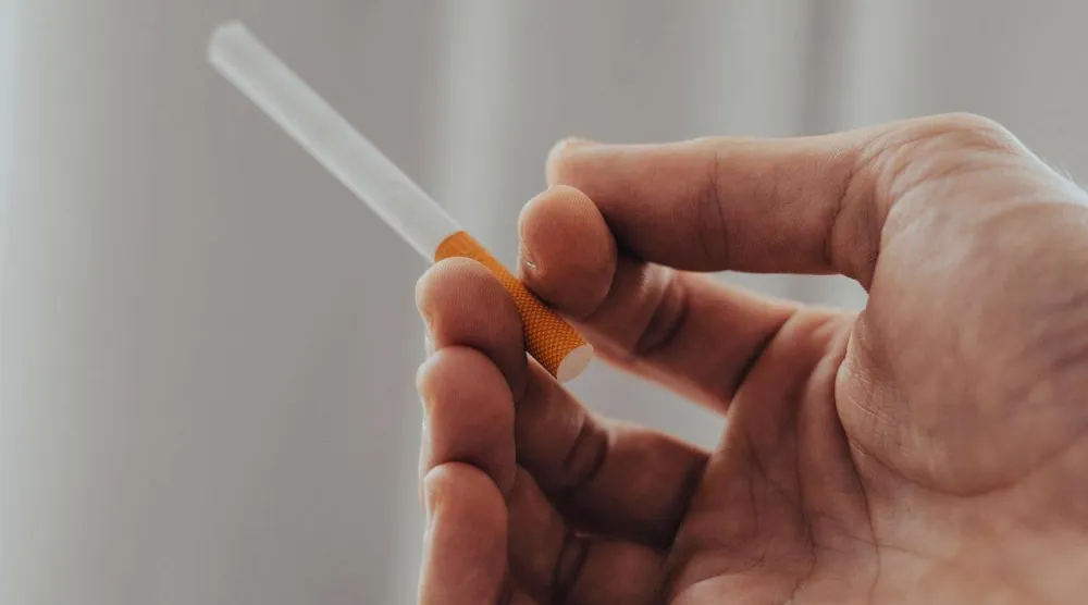 يُسبب التدخين مباشرةً بعد الإفطار مخاطر صحية جسيمة نتيجةً لزيادة حساسية الجسم (بكسباي)