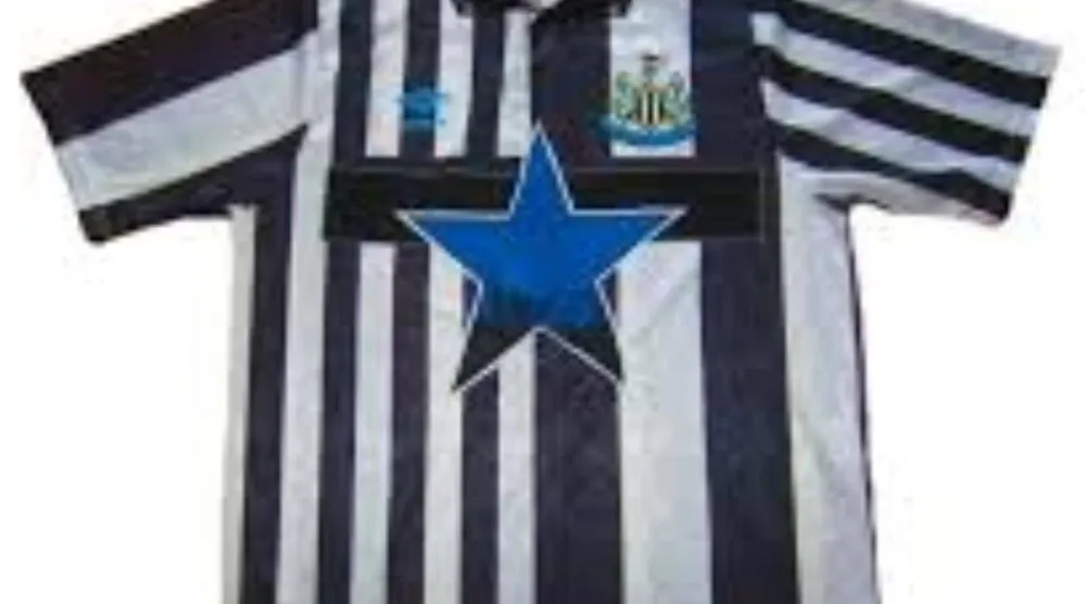 قميص نيوكاسل يونايتد المقبل يبتعد عن التصميم التاريخي (ذا أثلتيك)