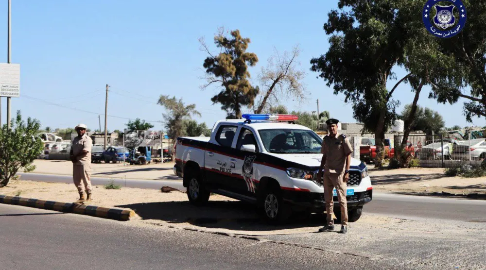 عناصر أمنية في أحد شوارع مدينة مصراتة الليبية (مديرية أمن المدينة)