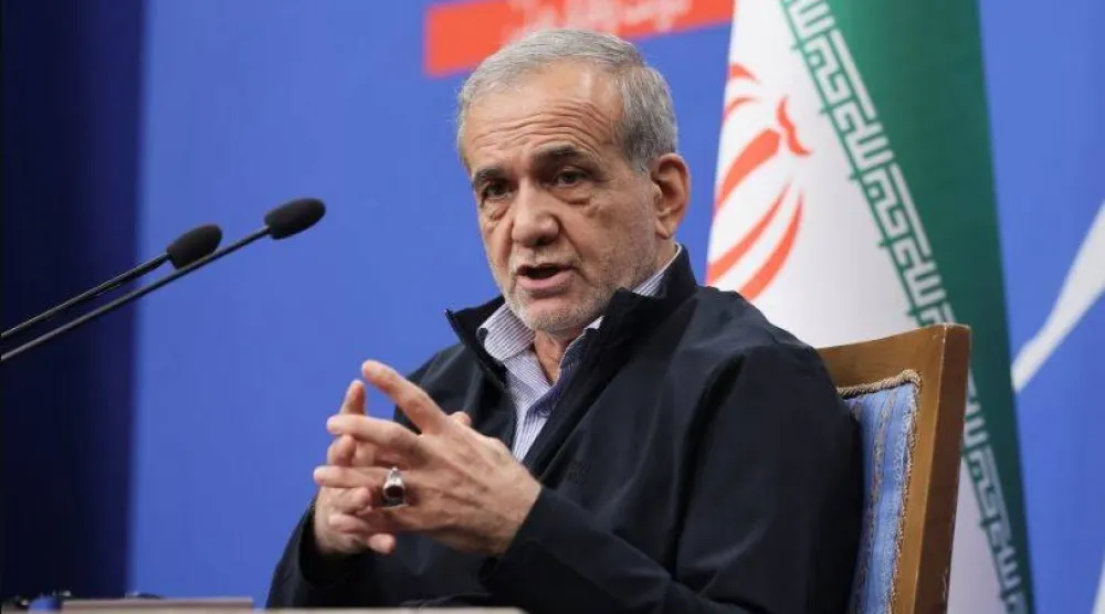 الرئيس الإيراني مسعود بزشكيان (رويترز)