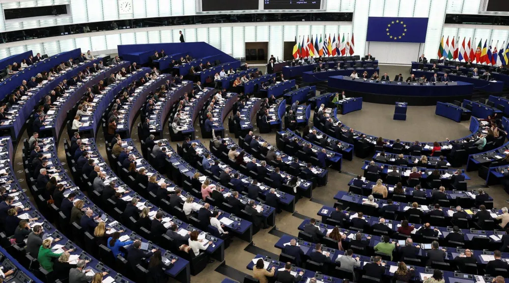 جلسة سابقة للبرلمان الأوروبي بمدينة ستراسبورغ الفرنسية (رويترز)