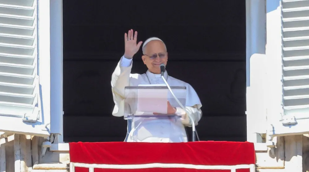 البابا ليو الرابع عشر (أ.ب)