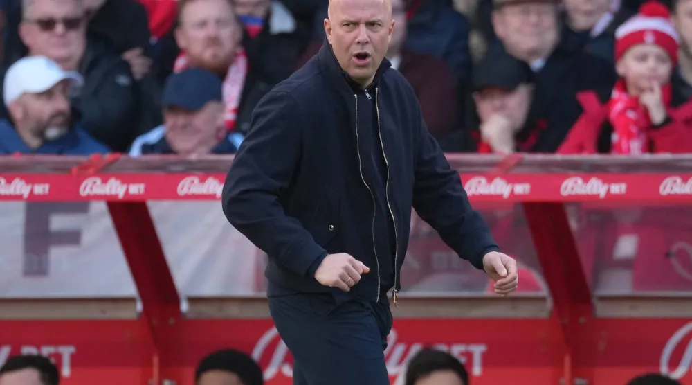 آرني سلوت المدير الفني لفريق ليفربول (أ.ب)