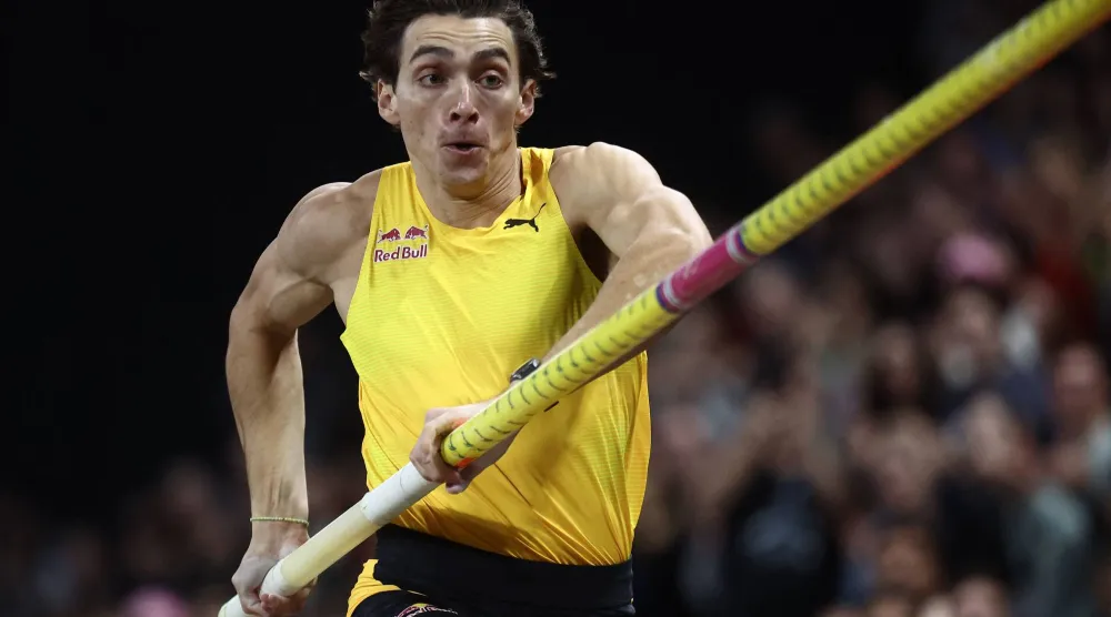 السويدي الأسطوري أرماند دوبلانتيس (أ.ف.ب) 