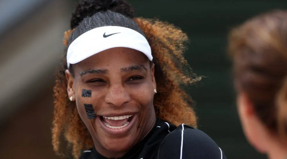 أسطورة التنس الأميركية سيرينا ويليامز (رويترز)