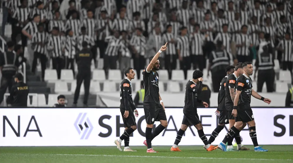 كاراسكو قاد فريقه الشباب لفوز ثمين أمام الرياض (تصوير: عبد الرحمن السالم) 