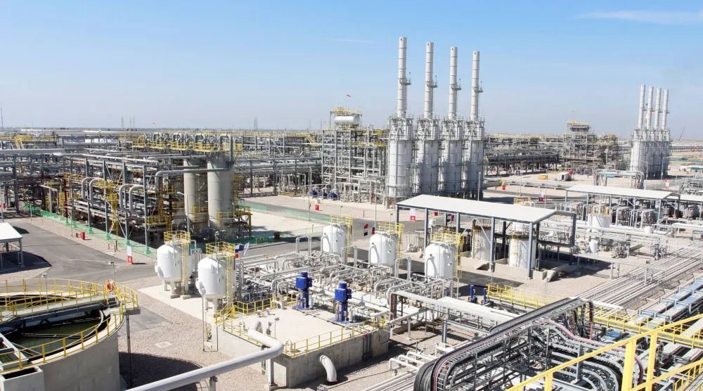 حقل غرب القرنة النفطي في البصرة جنوب شرقي بغداد (رويترز)