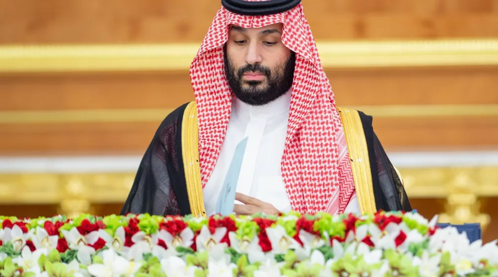 الأمير محمد بن سلمان مترئساً جلسة مجلس الوزراء في جدة الثلاثاء (واس)