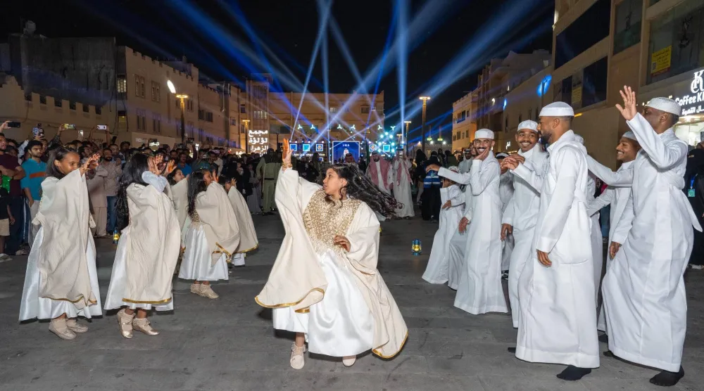 مشهد من مهرجان «أيام سوق الحَبّ» المُقام في الدمام شرق السعودية (الشرق الأوسط)