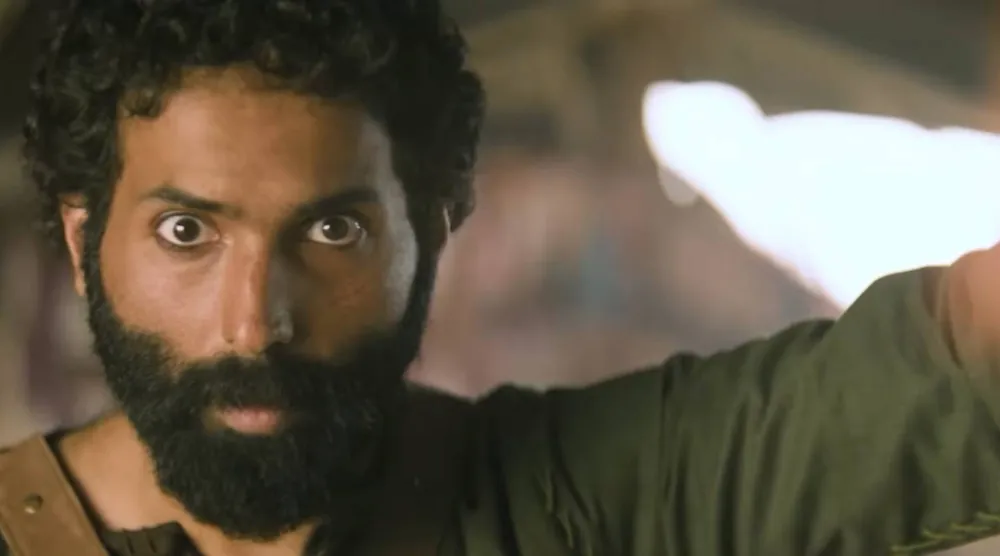 فهد القحطاني في شخصية «سطّام» التي يحرّكها الغضب والشعور بالقهر والظلم (شاهد)