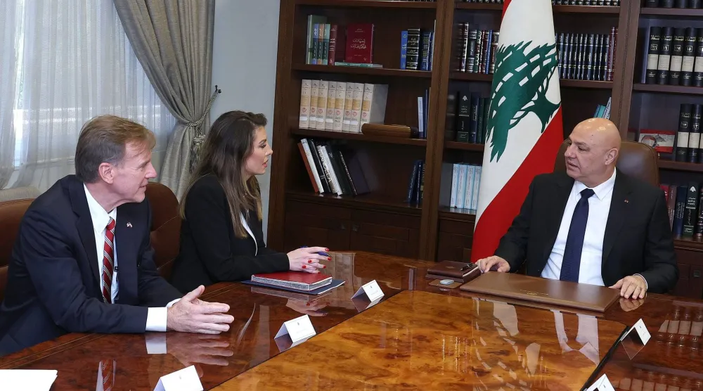 الرئيس اللبناني جوزيف عون يستقبل الموفدة الأميركية مورغان أورتاغوس يوم 8 نوفمبر (الرئاسة اللبنانية)
