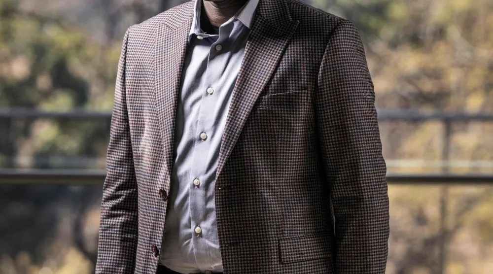 وزير خارجية جنوب أفريقيا رونالد لامولا (أ.ف.ب)