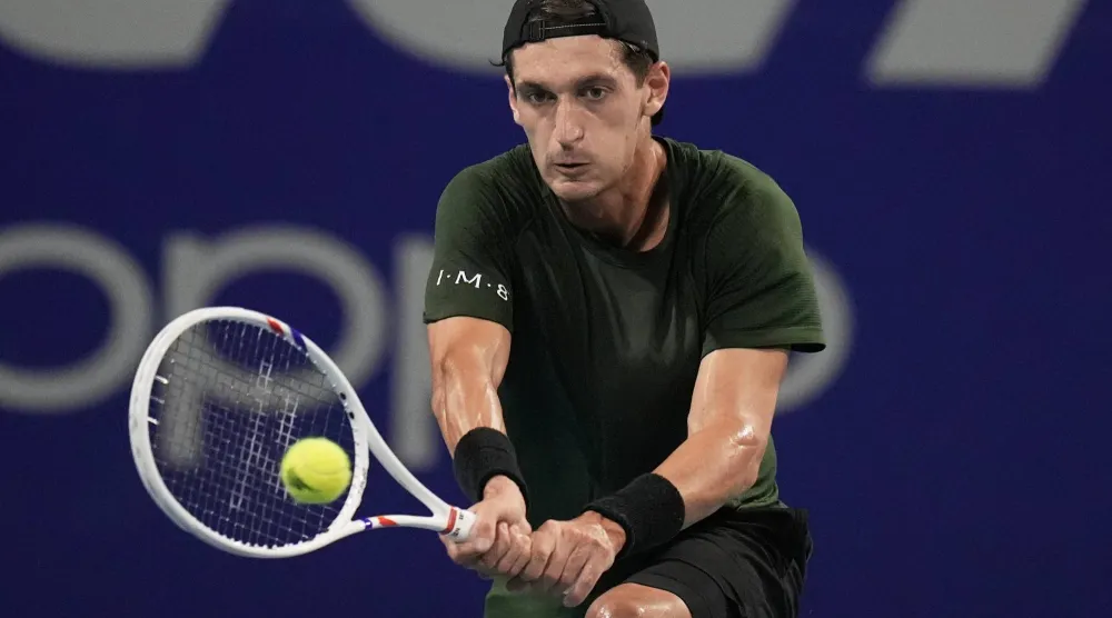 تيرينس أتمان عانى المرض وودّع «أكابولكو» (أ.ب)