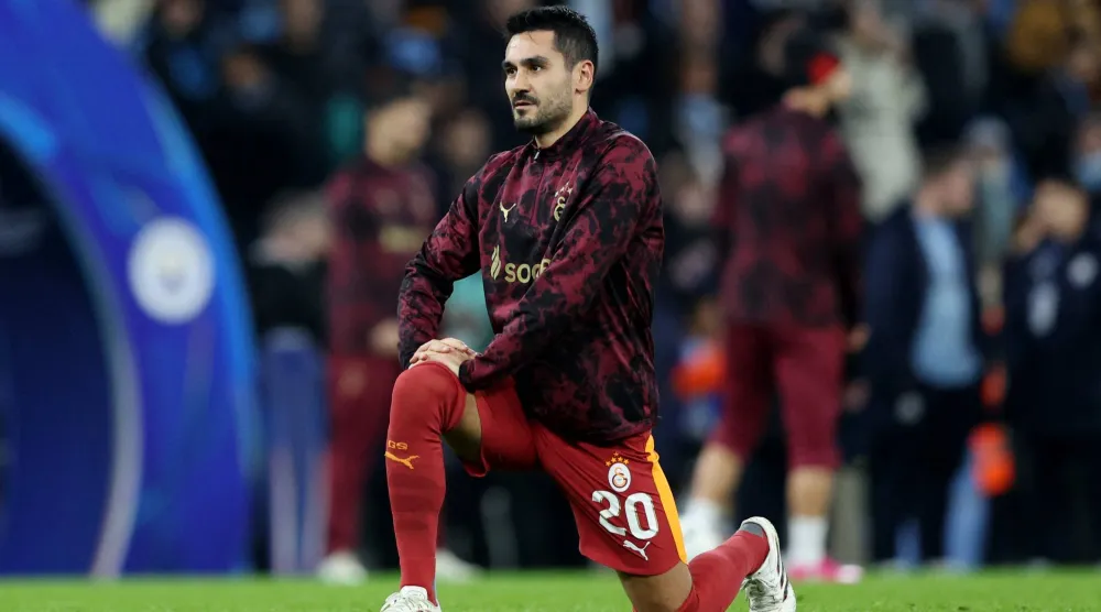 إلكاي غندوغان قائد المنتخب الألماني لكرة القدم السابق (رويترز)