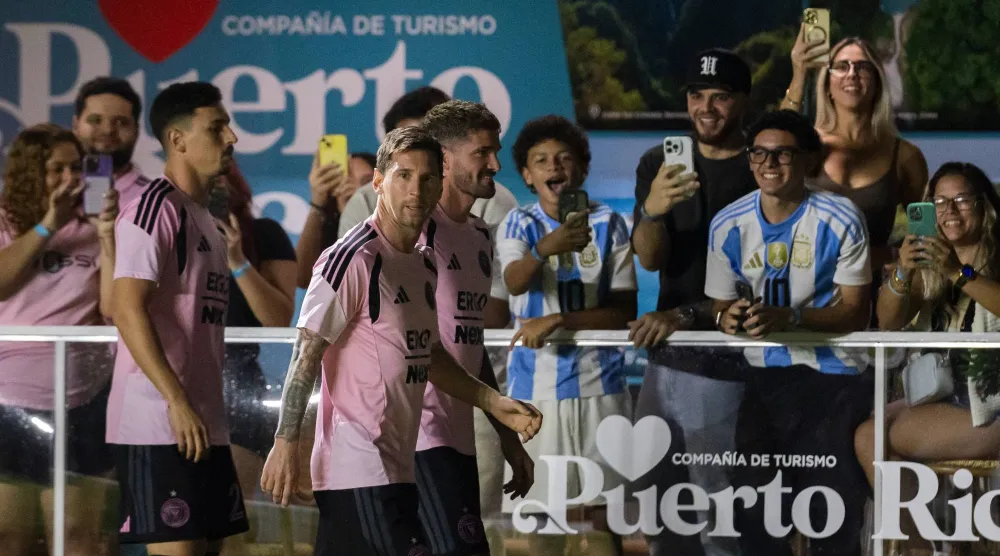 ليونيل ميسي وفريق إنتر ميامي سيزوران البيت الأبيض (أ.ب)