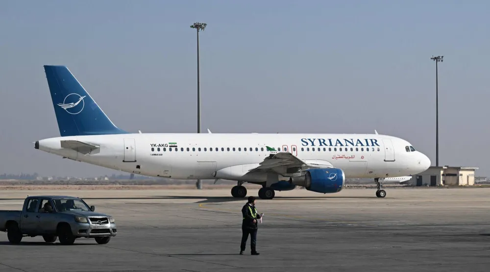 طائرة تابعة للخطوط الجوية السورية في مطار دمشق الدولي يوم 7 يناير 2025 (أ.ف.ب)