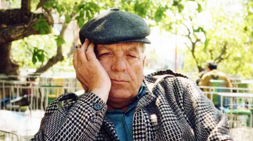 اللغة الشعرية... الجلال أم البساطة؟