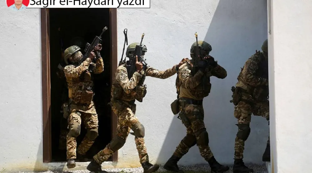 Afrika'nın Sahel bölgesinde El Kaide ile DEAŞ arasındaki rekabet, cihadı temsil etme tekelini kimin elinde tutacağına dair açık bir mücadeledir (Reuters)