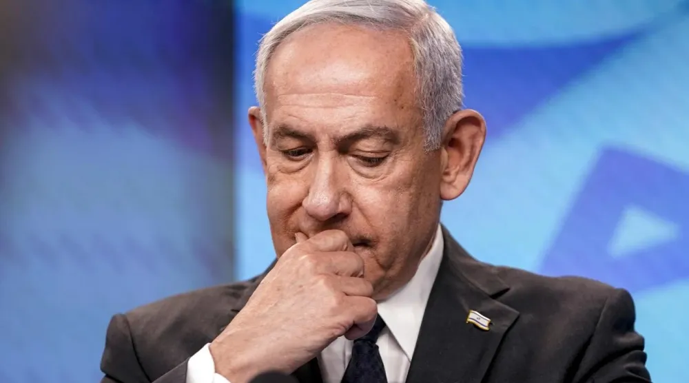 Netanyahu, Ali Hamaney'in öldürülmesinin ardından yerine geçen Mücteba Hamaney'i de tehdit etmişti (AFP)