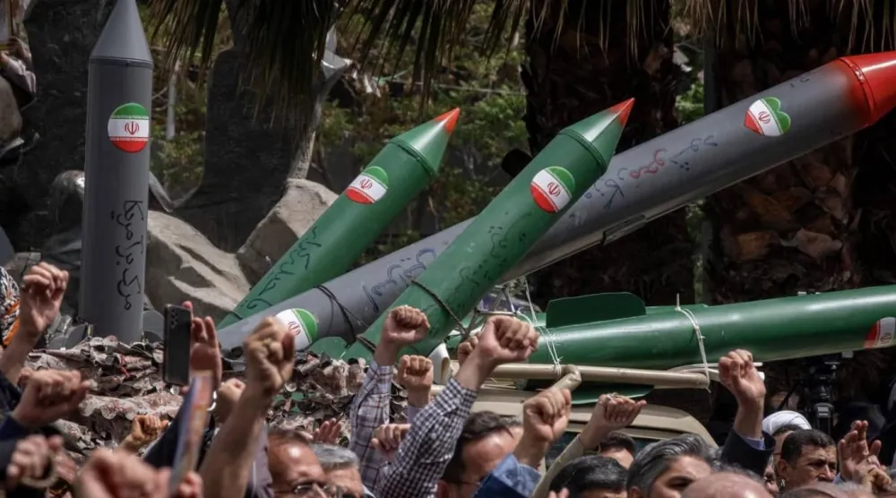 İran yönetimi, nükleer programlarının sivil amaçlı olduğunu savunuyor (Reuters)