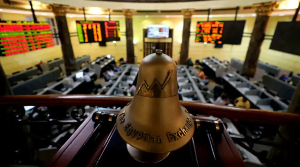 جرس بورصة القاهرة (رويترز)