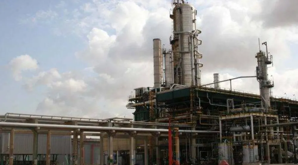 جانب من «مصفاة الزاوية» في غرب ليبيا (شركة الزاوية لتكرير النفط)