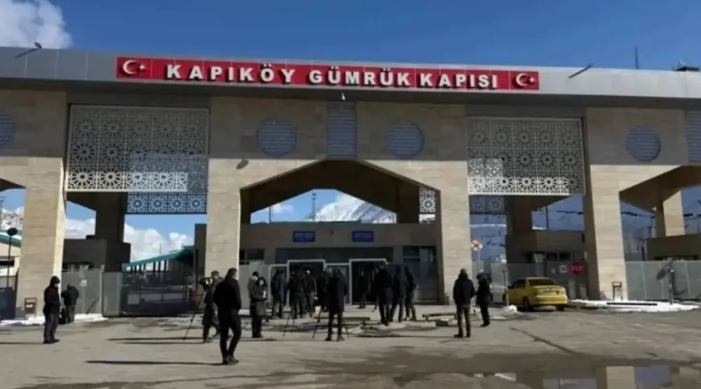 معبر «كابي كوي» في ولاية فان أحد 3 معابر أغلقتها تركيا الاثنين مؤقتاً (إعلام تركي)