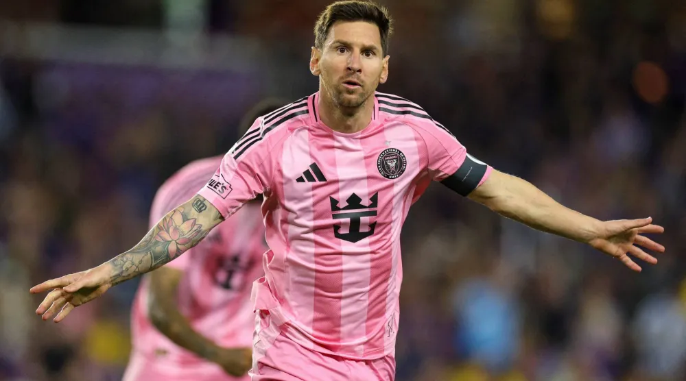 النجم الأرجنتيني ليونيل ميسي قائد إنتر ميامي (رويترز) 