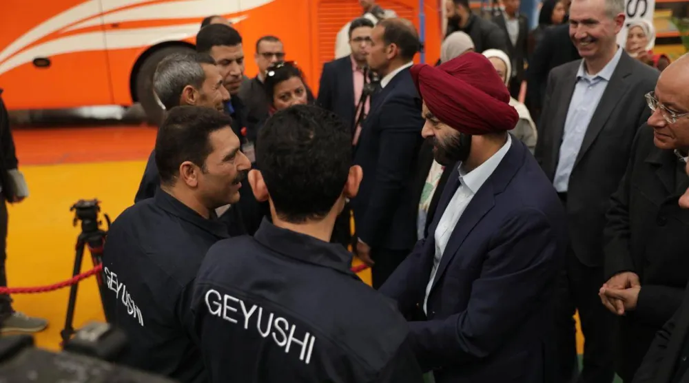 خلال زيارة رئيس البنك الدولي مصانع «الجيوشي» في مدينة العاشر من رمضان شمال شرقي العاصمة المصرية القاهرة (البنك الدولي)