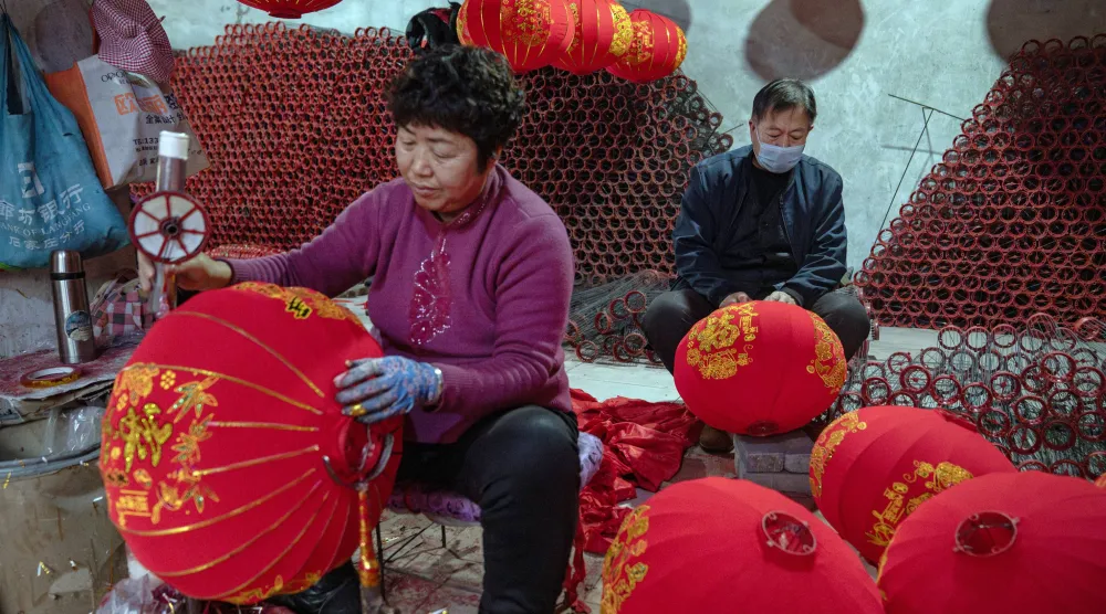 الضوء يتحوَّل إلى حرفة يومية (غيتي)