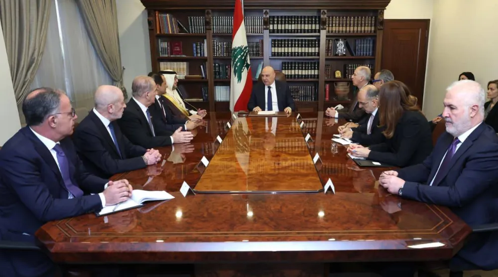 لقاء الرئيس عون مع سفراء «اللجنة الخماسية» حيث أكد أنه لا رجوع عن قرار الحكومة (رئاسة الجمهورية)