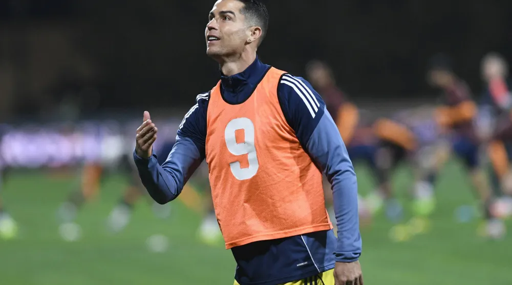 كريستيانو رونالدو يخضع للعلاج بالرياض (رويترز)