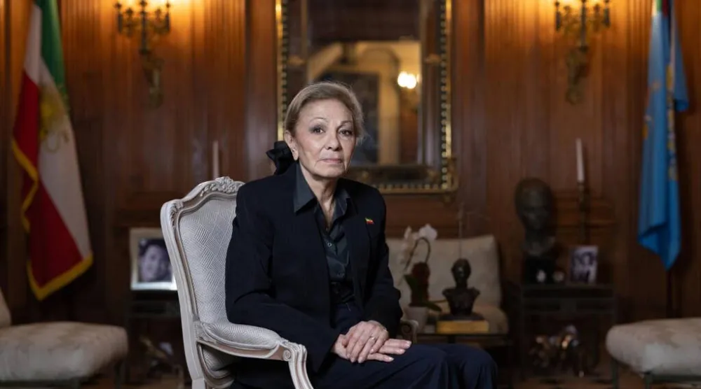 فرح بهلوي أرملة شاه إيران (أ.ف.ب)