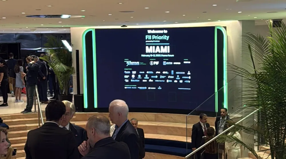 جانب من النسخة السابقة من قمة مبادرة مستقبل الاستثمار التي استضافتها مدينة ميامي الأميركية (الشرق الأوسط)