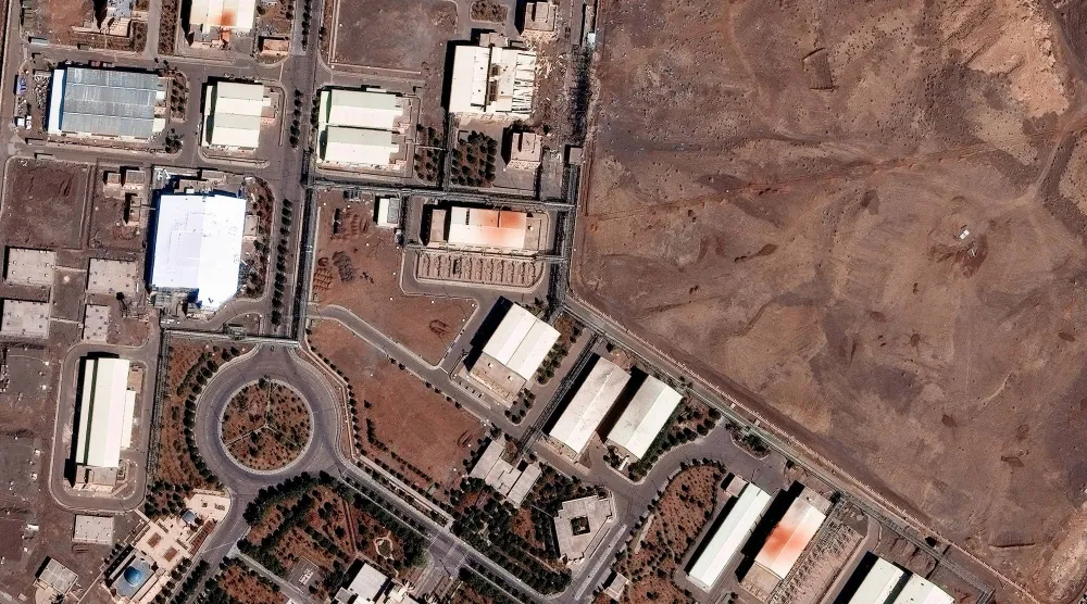 صورة بالأقمار الاصطناعية تُظهر منشأة نطنز النووية في إيران (أ.ب)