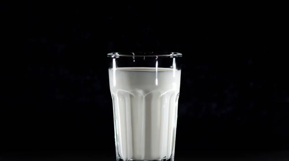 طرق طبيعية لدعم صحة العظام وزيادة الكالسيوم (بكسلز)