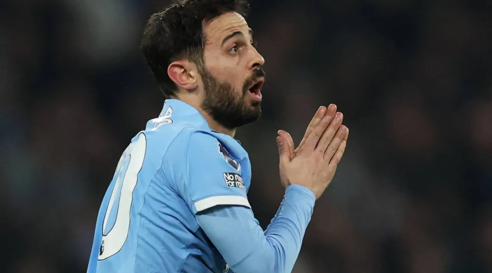 البرتغالي برناردو سيلفا نجم نادي مانشستر سيتي (رويترز)