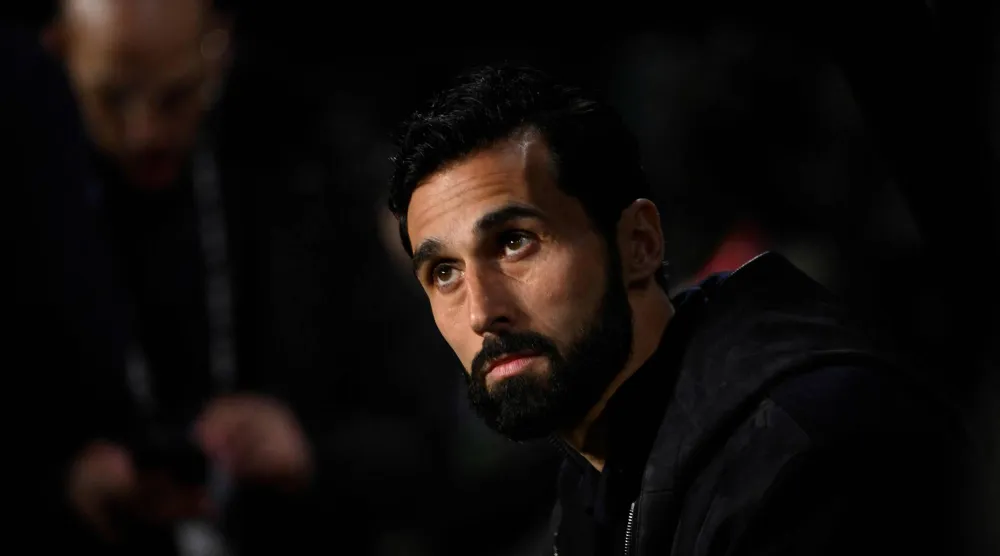  Real Madrid's Spanish coach Alvaro Arbeloa looks on during the Spanish league football match between Celta Vigo and Real Madrid CF at the Balaidos Stadium in Vigo on March 6, 2026. (AFP) 