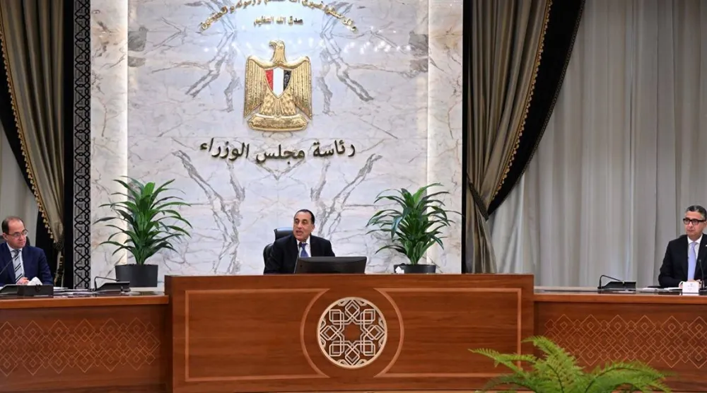 رئيس الوزراء المصري متحدثاً خلال الاجتماع الأسبوعي للحكومة (مجلس الوزراء)