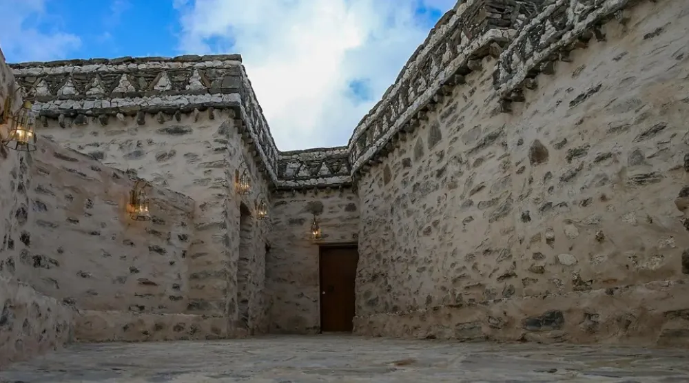 The mosque is historically linked to the companion Jarir ibn Abdullah Al-Bajali, who embraced Islam in 10 AH - SPA