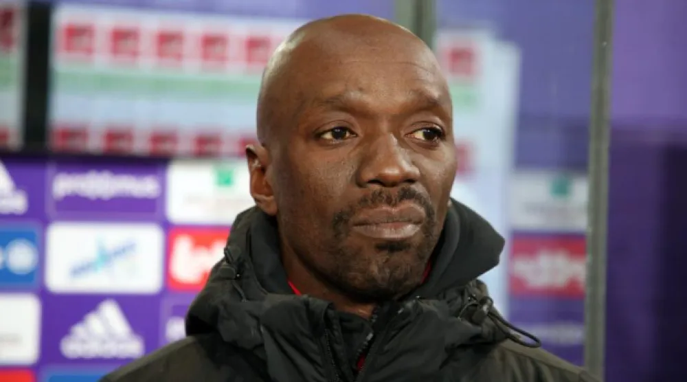 أسطورة كرة القدم الفرنسي كلود ماكيليلي (ليكيب)